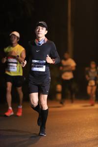 BIB: 40905
                            <button type="button" onclick="openModal(7560082)" class="btn btn-primary btn-sm float-right btn-popup" data-toggle="modal" data-target=".modal-high-quality">
                        <i class="fas fa-shopping-cart"></i> Add to Cart
                    </button>
                                            <button type="button" onclick="isThisMe(7560082, true)" class="btn btn-success btn-sm float-right btn-popup btn-isme hidden" data-toggle="tooltip" data-placement="bottom" title="นี่คือรูปของคุณใช่ไหม คลิกที่นี่เพื่อเอาเข้าอัลบั้ม">
                        <i class="fas fa-plus"></i> Add to album
                    </button>
                    <button type="button" onclick="isThisMe(7560082, false)" class="btn btn-warning btn-sm float-right btn-popup btn-isnotme hidden">
                        <i class="fas fa-ban"></i> Remove from album
                    </button>